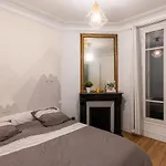 Appartement Avec Terasse - Paris 17Eme